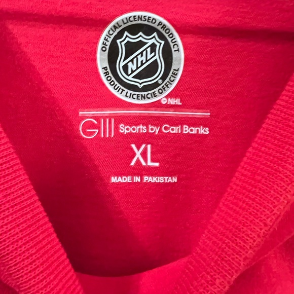 Chicago Blackhawks Long Sleeved Shirt (Men’s) - Picture 4 of 4